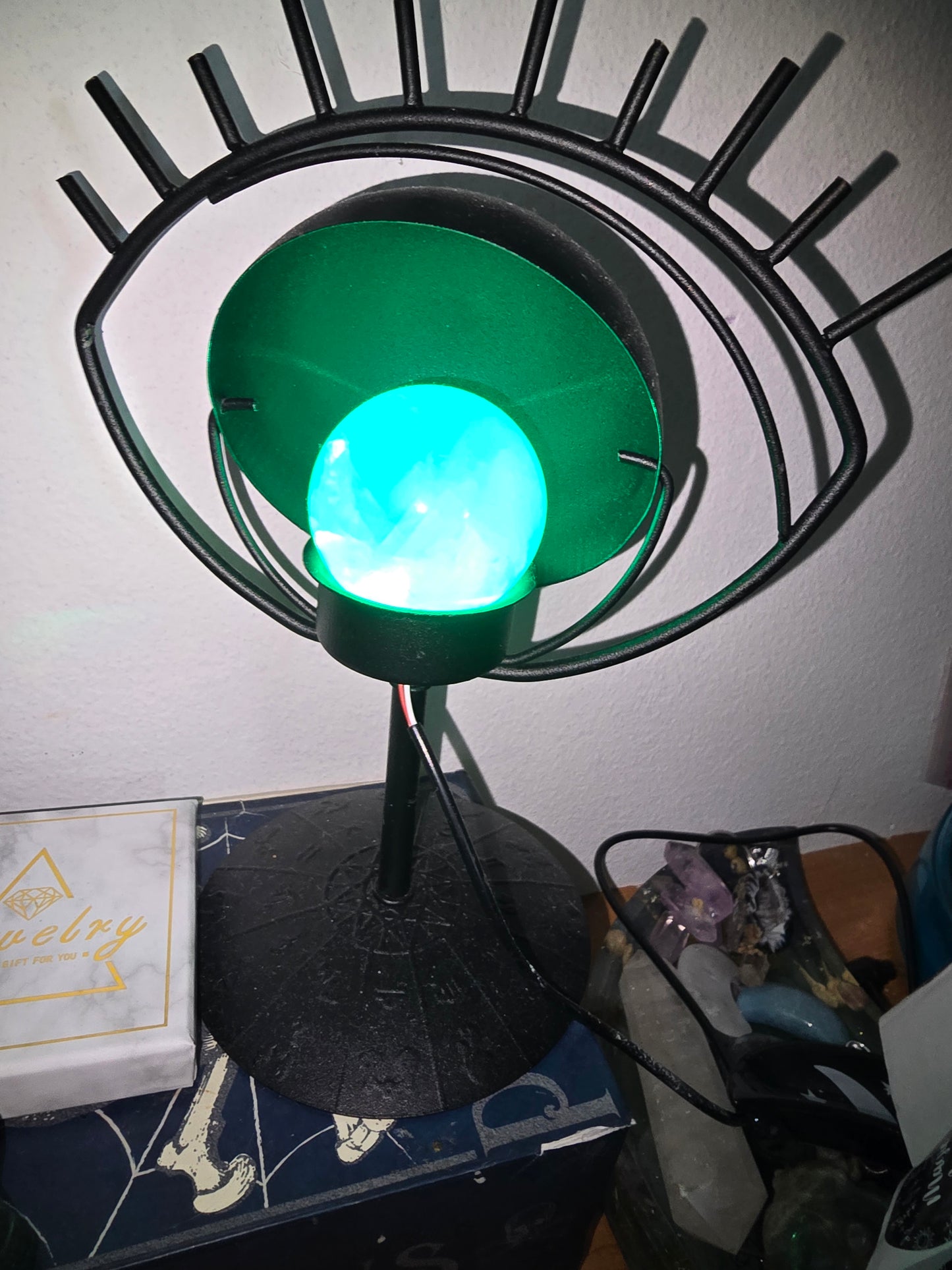 Eye Light up Sphere holder
