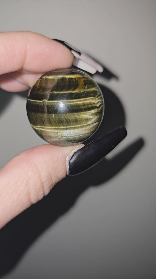 Mini Tiger Eye Sphere | Grounding, Confidence & Quiet Strength