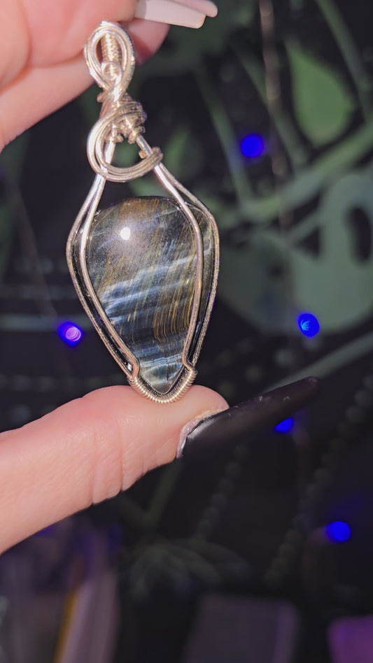 Blue Tiger Eye Pendant | Confidence, Focus & Protection