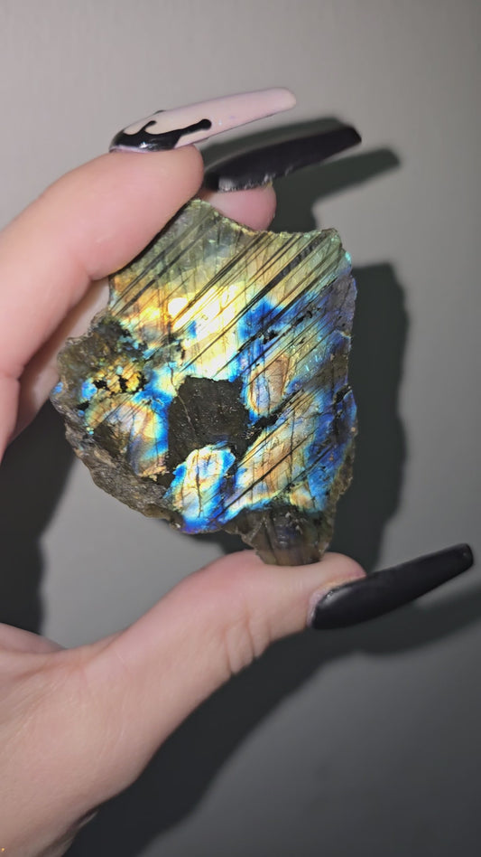 High Flash Labradorite Display Piece | Intuition, Transformation & Hidden Potential