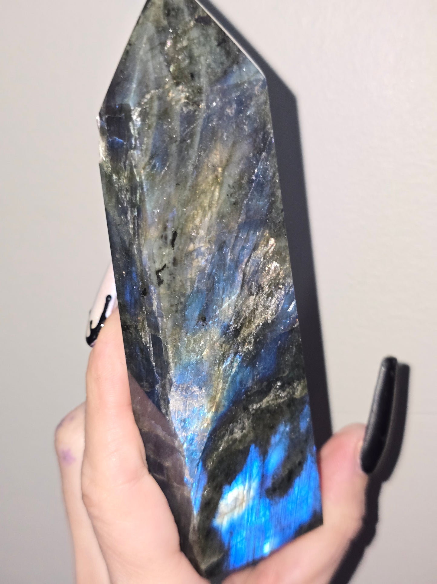 Labradorite Tower | Intuition, Transformation & Hidden Potential