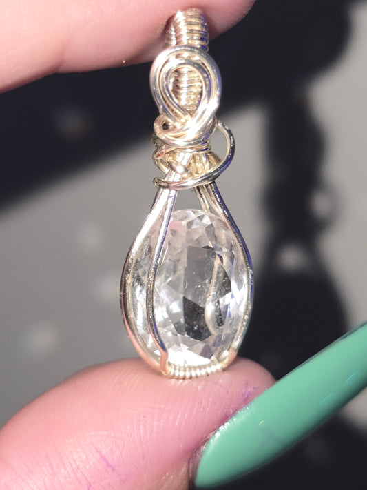 Faceted Clear Quartz Pendant | Crystal Jewelry