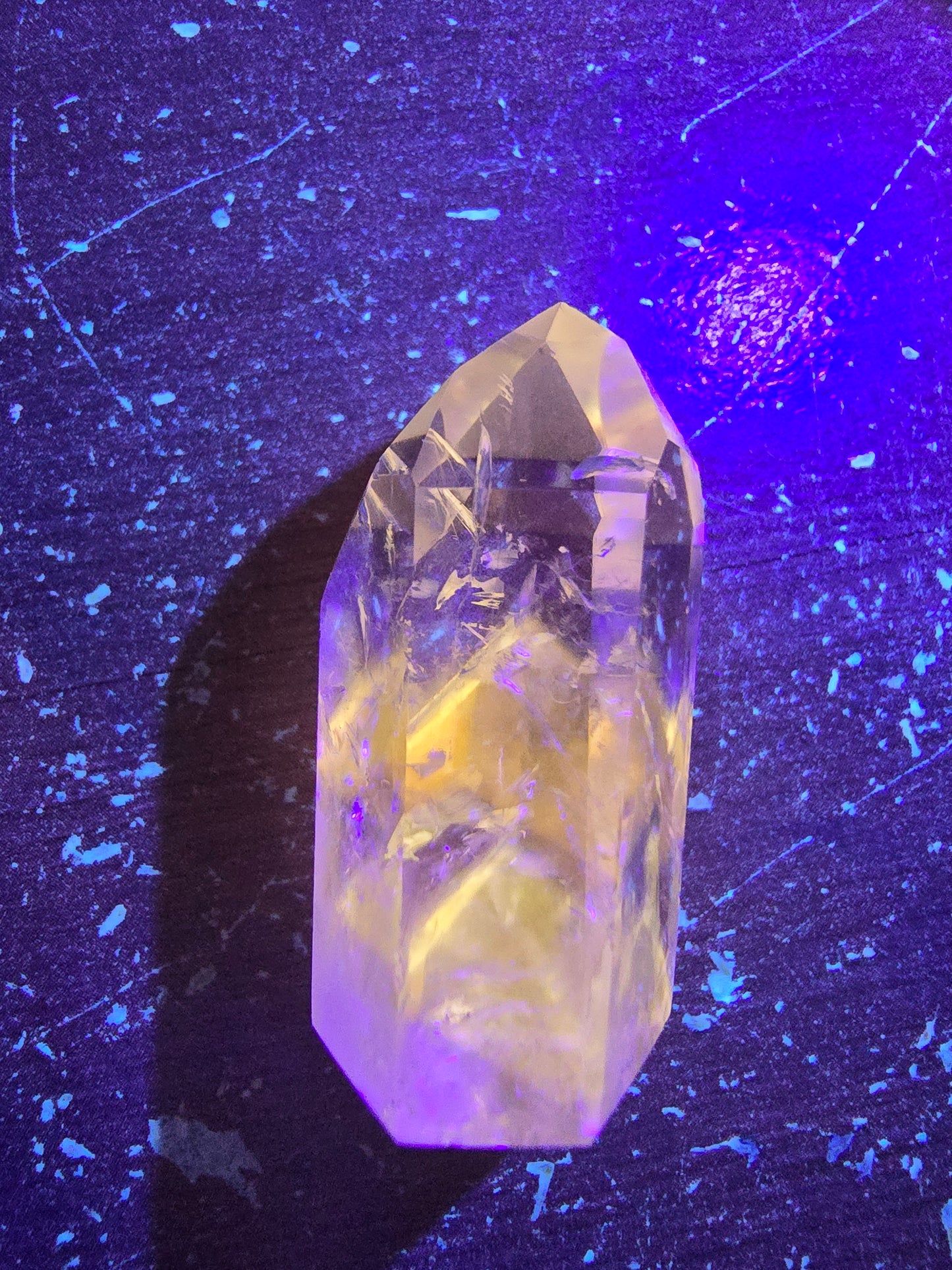 Powellite Tower 3 Uv Reactive