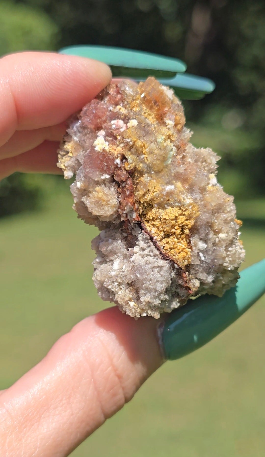 Creedite Specimen | Clarity & Spiritual Growth