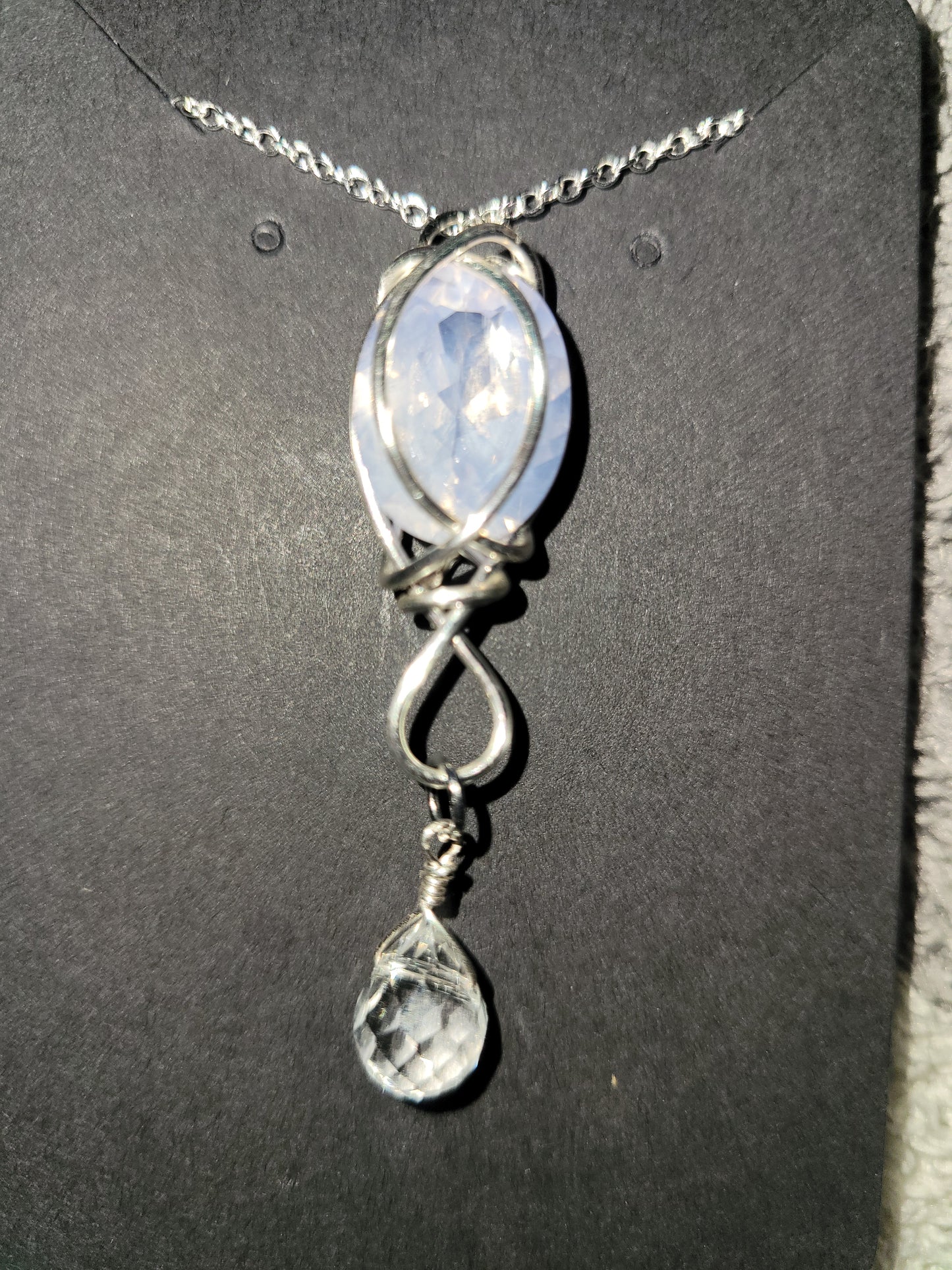 Lavender Quartz Facet Pendant