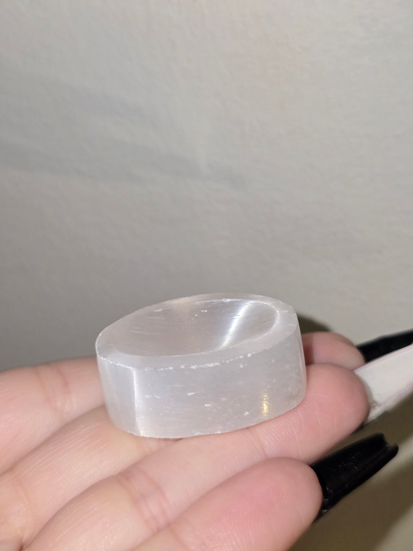 Selenite Worry Stone | Peace, Clarity & Spiritual Cleansing