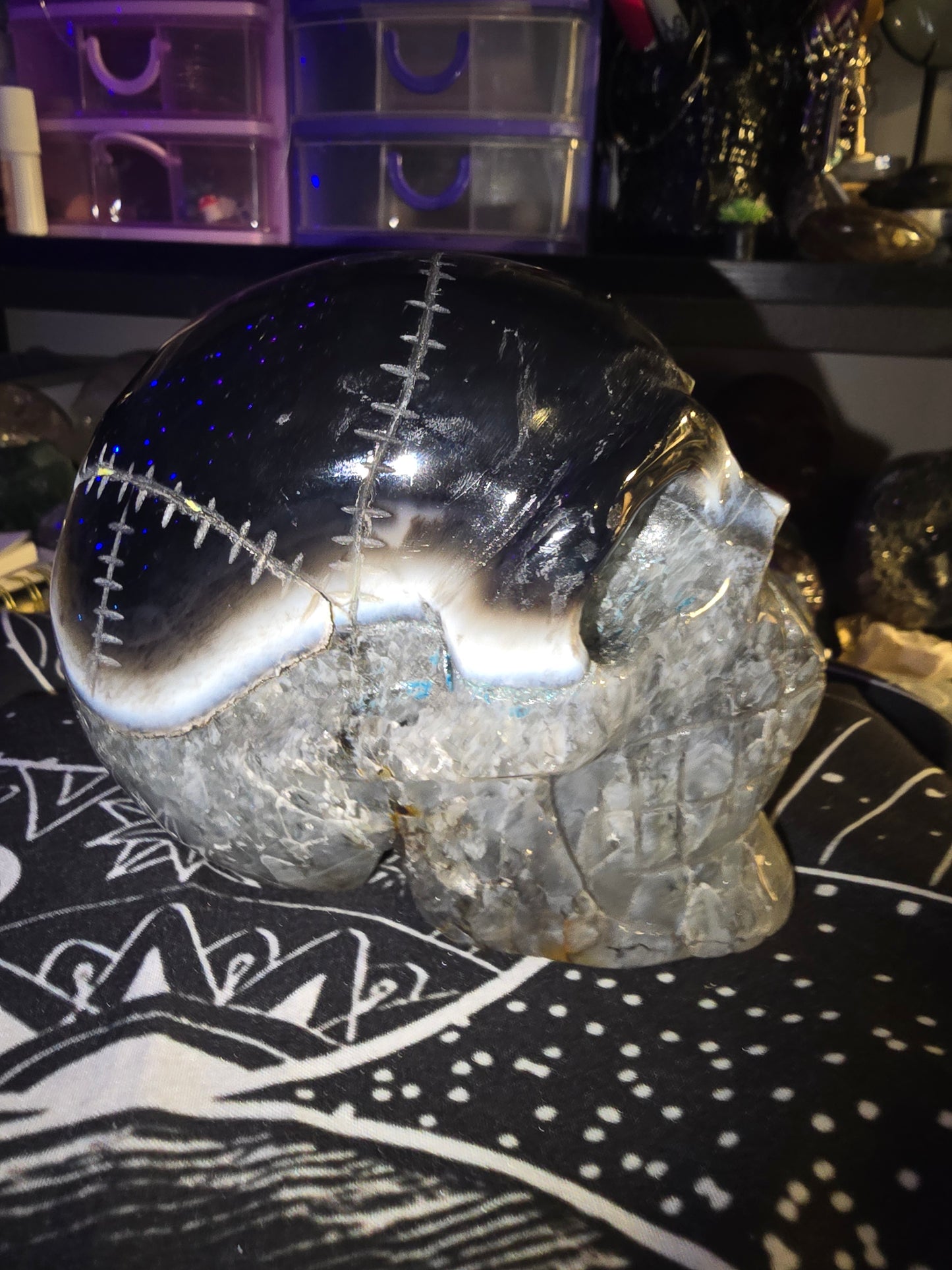 Black Agate Stitch Skull