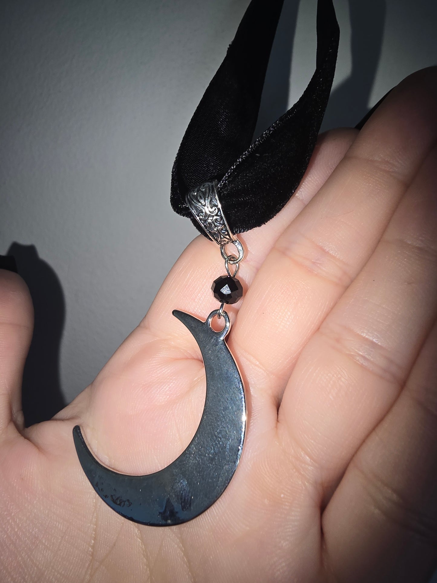 Moon Choker