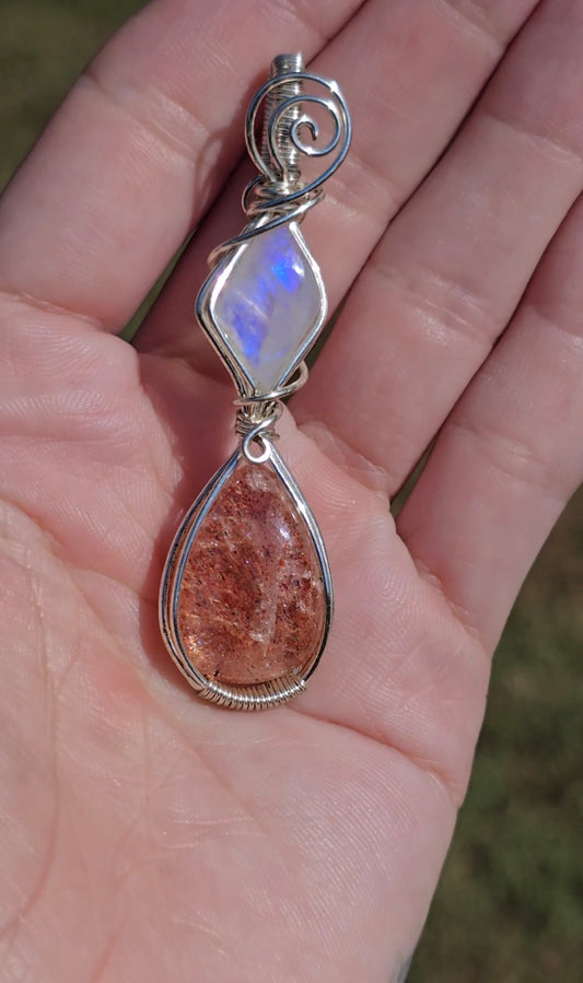 Lattice Sunstone & Moonstone Pendant | Balance & Intuition