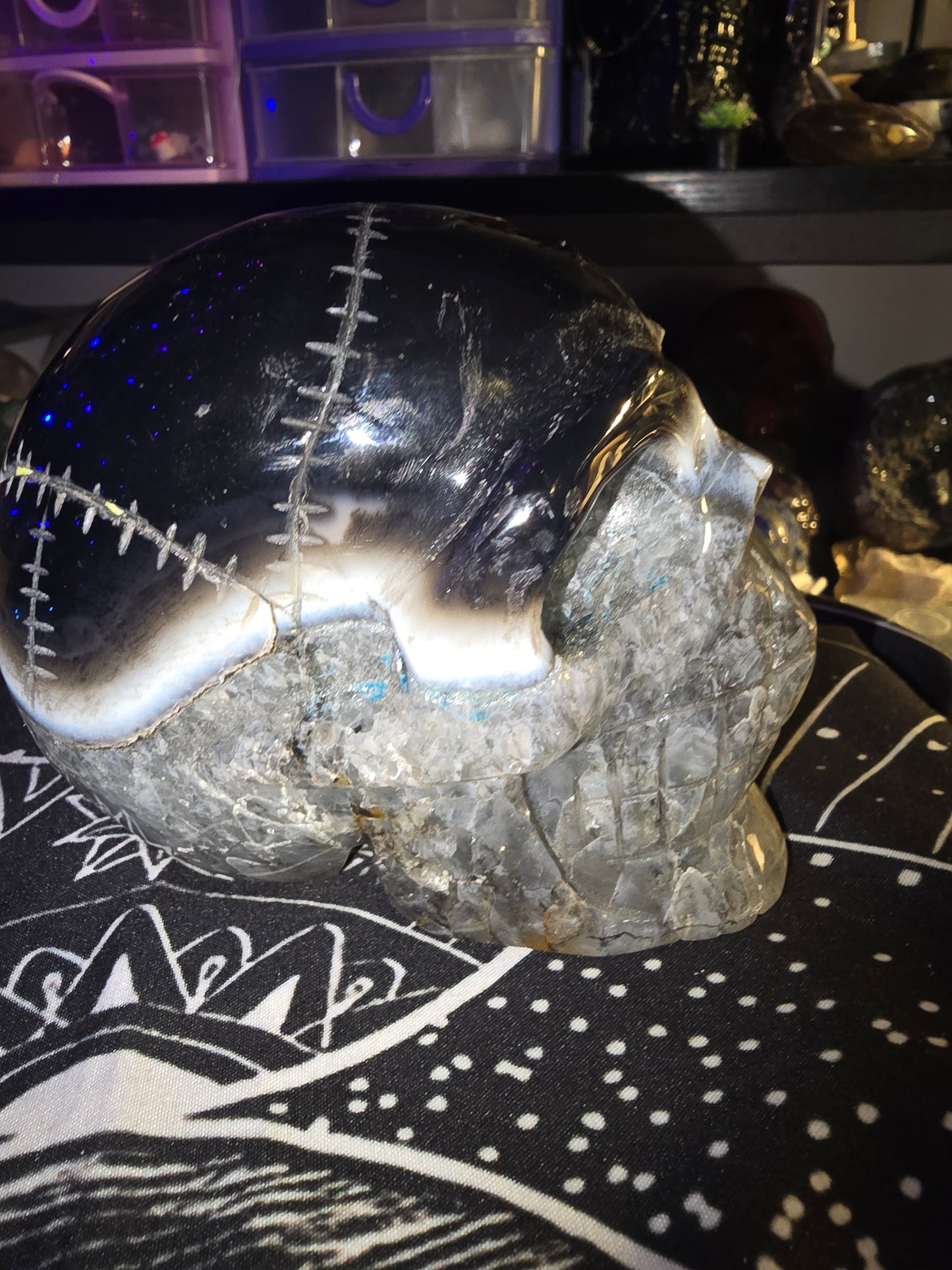 Black Agate Stitch Skull