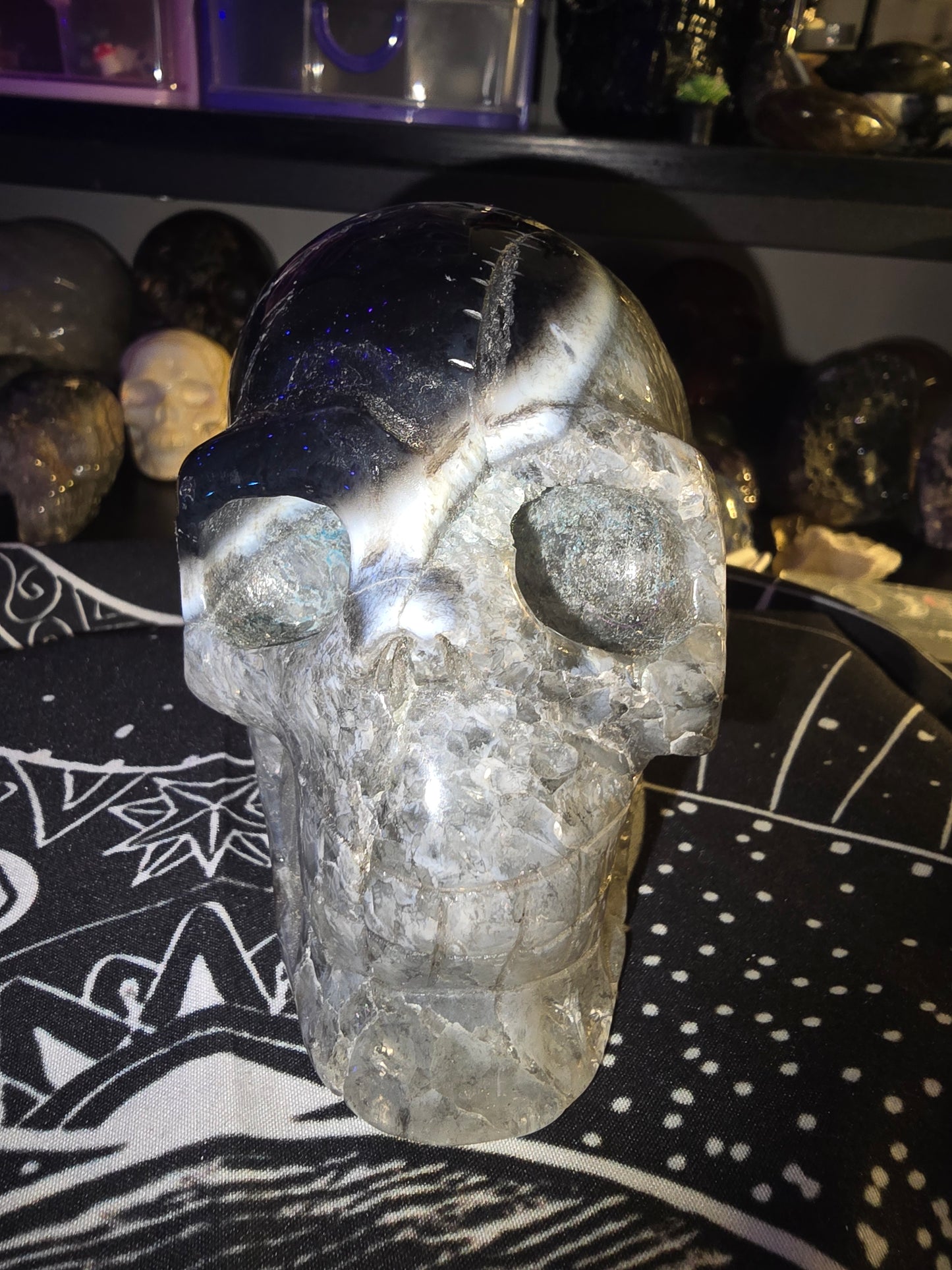 Black Agate Stitch Skull