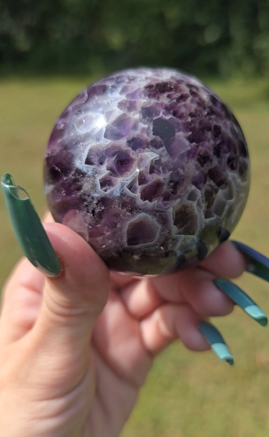 Dream Amethyst Sphere with UV Banding | Intuition & Peace