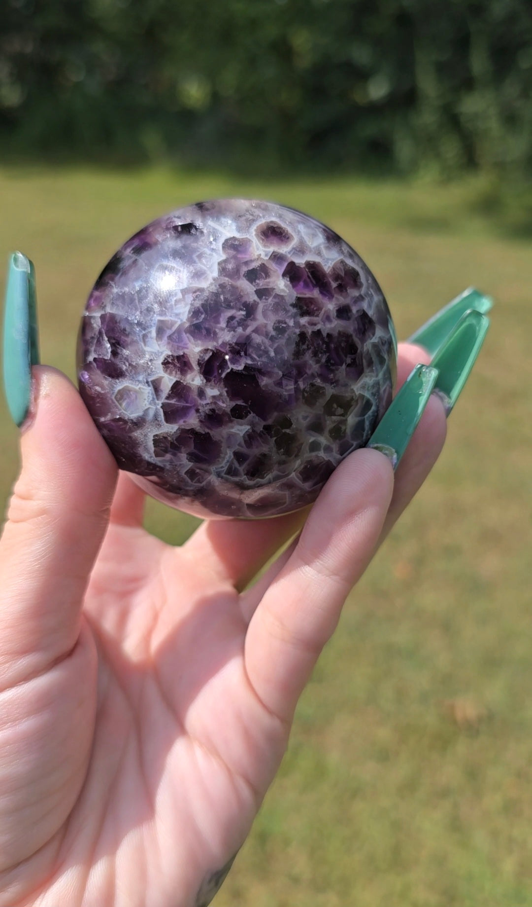 Dream Amethyst Sphere with UV Banding | Intuition & Peace