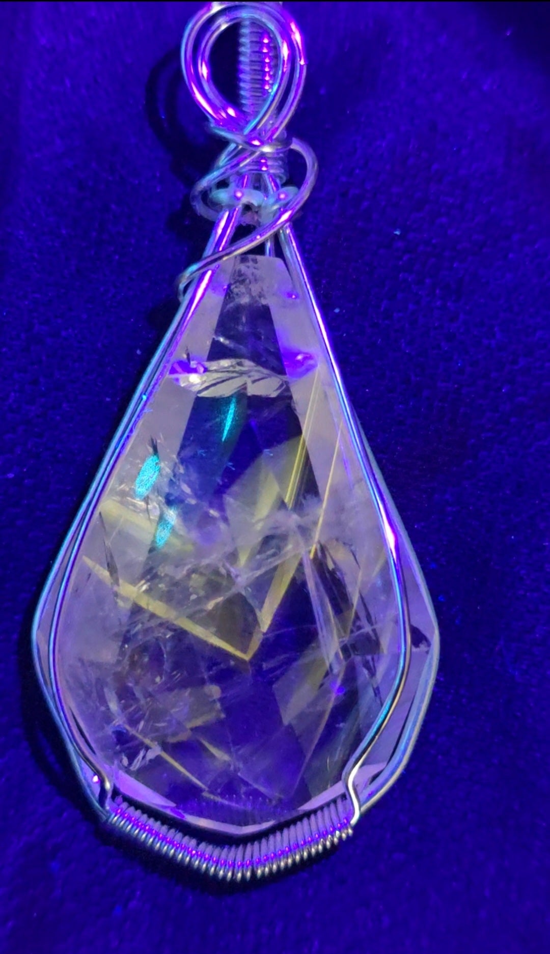 Powellite Quartz Pendant | UV Reactive & High Vibration