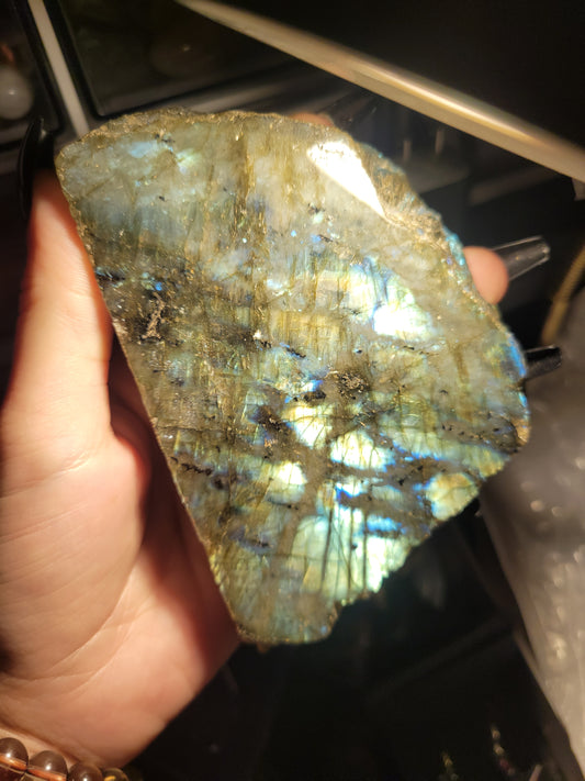 Labradorite Freeform | Protection, Intuition & Transformation Crystal