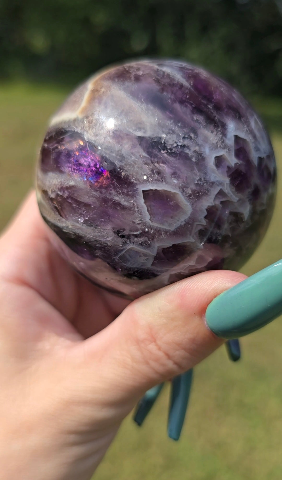 Dream Amethyst Sphere with UV Banding | Intuition & Peace