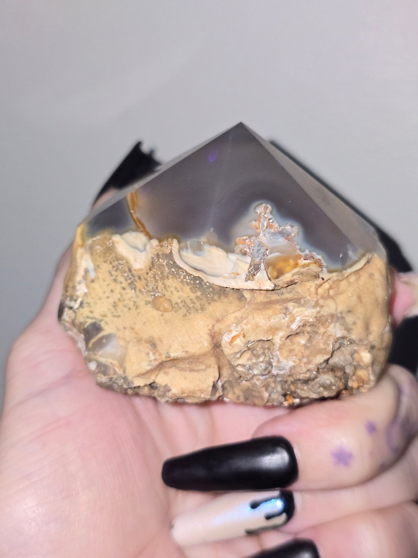 Agate Crystal Point | Stability, Balance & Gentle Grounding