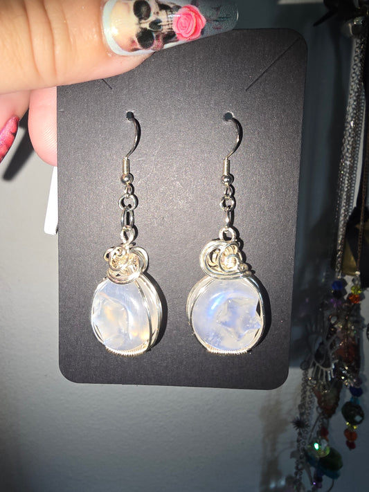 High Grade Moonstone Moon & Star Earrings 925 | Protection & Intuition Crystal Jewelry