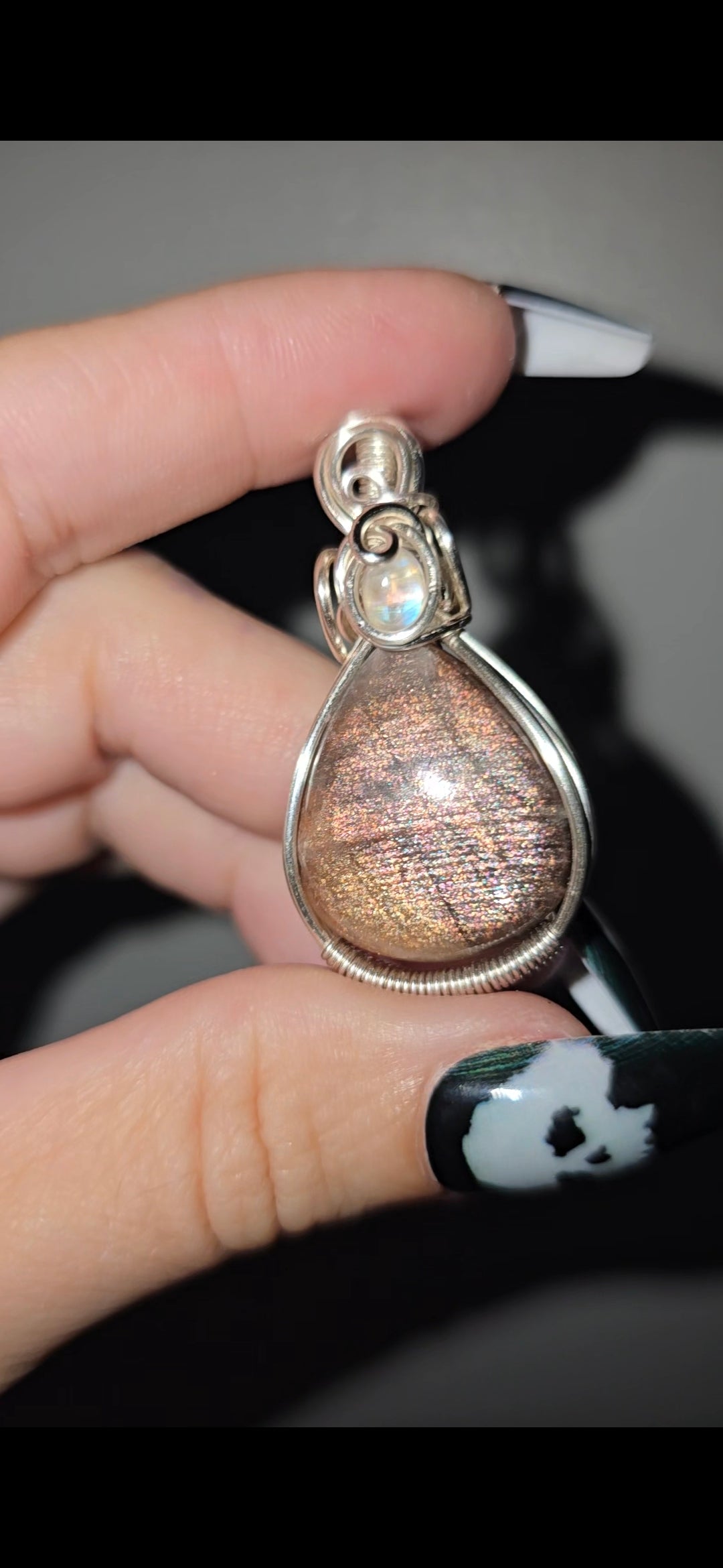 Coca Sunstone Moonstone w/Rainbow Moonstone Accent